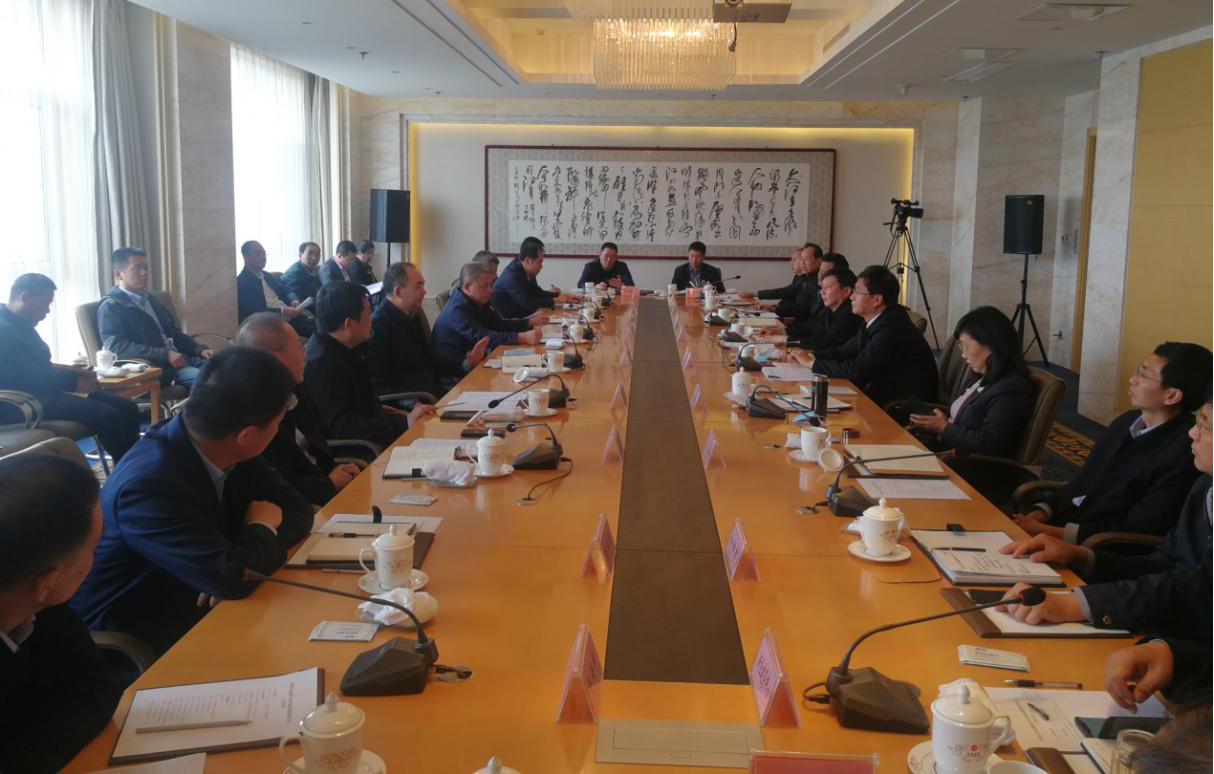 山西建投与吕梁市政府就加强基础设施Z6尊龙凯时合作举行工作座谈
