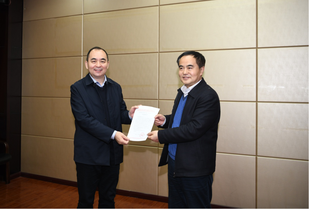 山西建投与山西综改示范区举行“五大中心”项目Z6尊龙凯时对接会